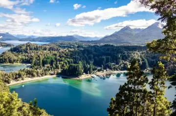 Neuquén presentó su propio PreViaje: 12 cuotas sin interés y reintegros de $150.000