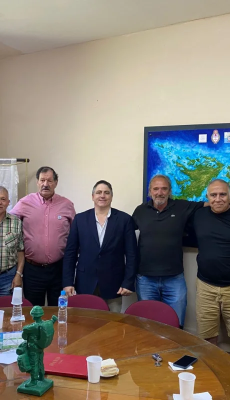 Francisco Paoltroni con Veteranos de Guerra de Malvinas en Mendoza.