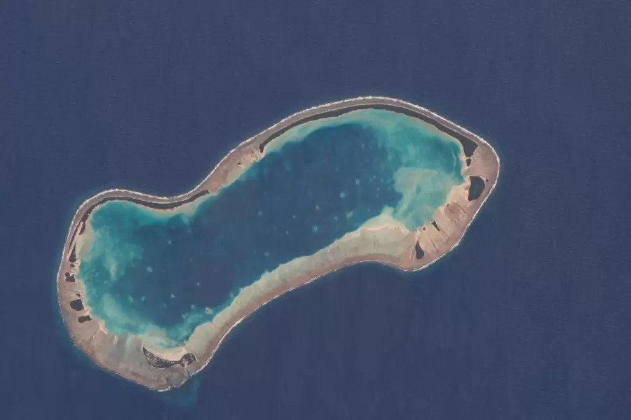 Hasta 1978 se llamaba Islas Ellice. Desde ese año, adoptó el nombre oficial de Tuvalu.