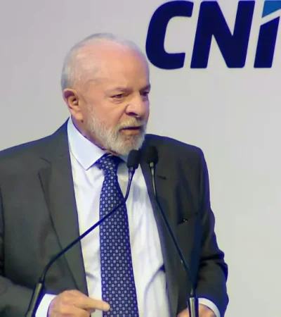 Lula le restó importancia a la oposición francesa y dijo que el acuerdo debe firmarse.