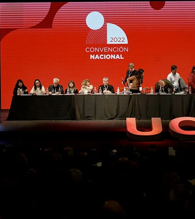 "Como no tenemos un ámbito institucional, en la UCR generamos espacios desde abajo" (L. Cáceres)