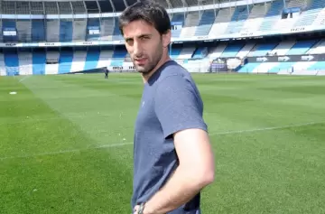 Diego Milito largó sus propuestas con "palitos" al oficialismo