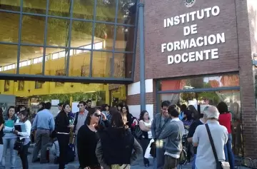 Horribles estadísticas de los aspirantes a docentes en Mendoza