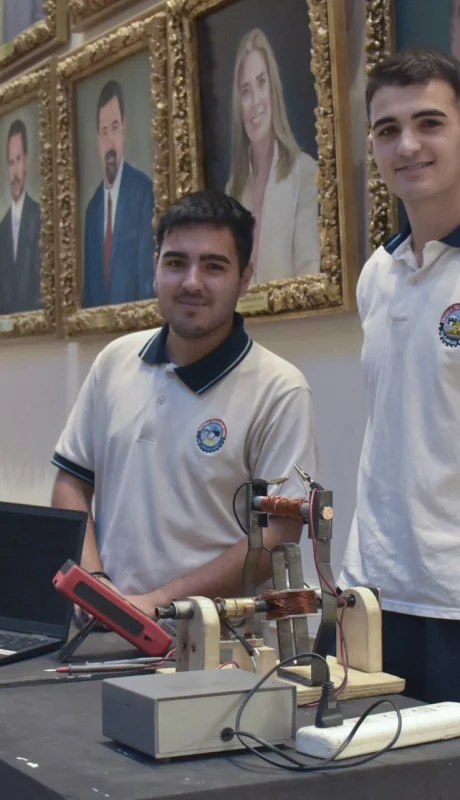 Estudiantes técnicos exhibieron innovación y futuro en la Legislatura