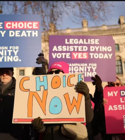 La eutanasia divide posturas en la política y en la sociedad ¿Un homicidio encubierto o un acto de misericordia y comprensión del enfermo?