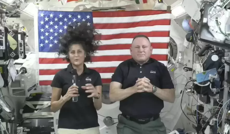 Sunita Suni Williams y Barry Butch Wilmore