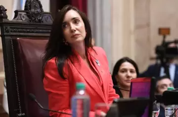 Villarruel convocó a sesión especial para tratar los "actos inmorales" de Kueider