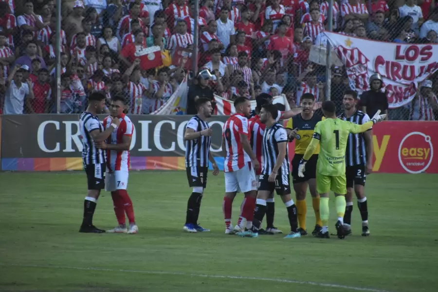 El Lobo ganó en un partidazo en Tucumán.