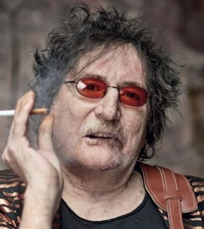 Charly García y su lado íntimo en la Feria del Libro.