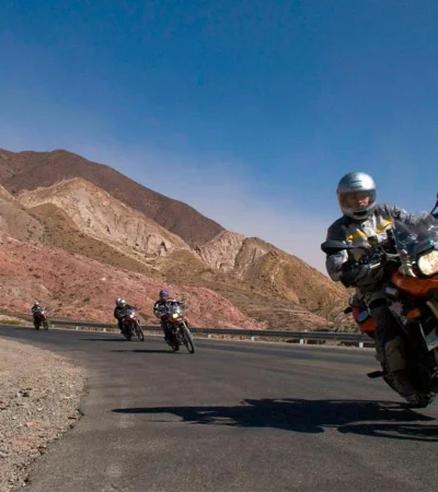 Motoqueros: el paisaje está servido.