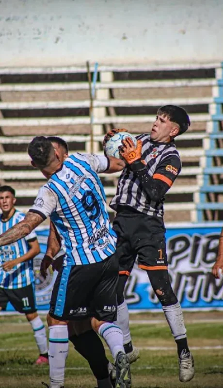 Argentino jugó ante La Punta