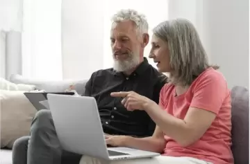 Búsqueda de trabajo después de los 50 años: cómo armar el CV y el perfil de LinkedIn