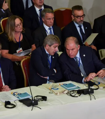 Mayor apertura comercial: la estrategia de Caputo para el futuro del Mercosur