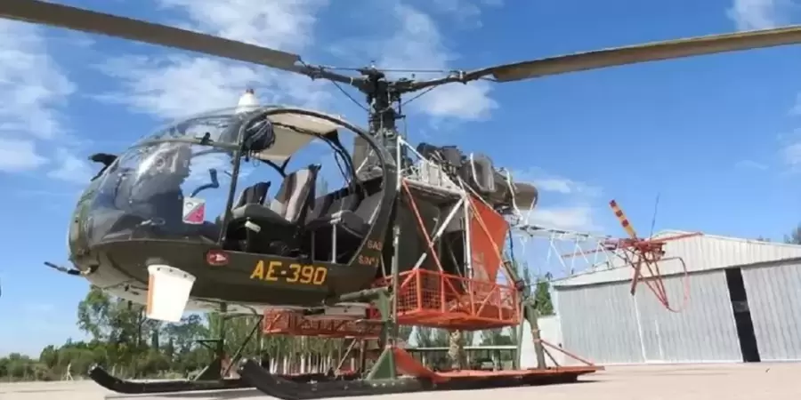 Las excelentes aeronaves SA 315B Lama están rozando el final de su vida útil.