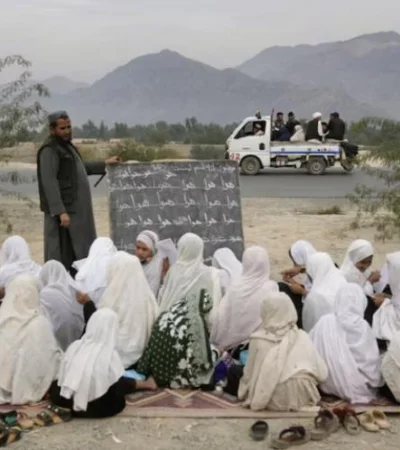 Las mujeres viven en Afganistán una de las peores restricciones de derechos individuales.