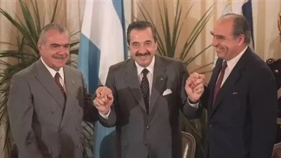 Sarney, Alfonsín y Sanguinetti, los precursores