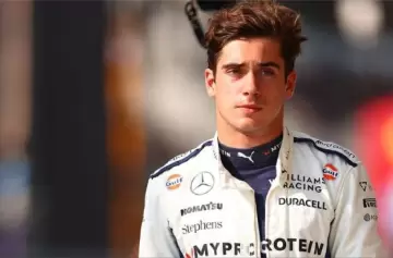 Amargura en Abu Dhabi: Piastri golpeó a Colapinto y Williams ordenó el retiro