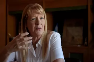 Stolbizer tiene una teoría de dónde salió el dinero que maneja el senador Kueider