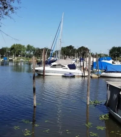 Un feroz accidente en el Rio Paraná