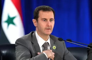 El depuesto presidente sirio Bashar Al Assad recibió asilo en Rusia