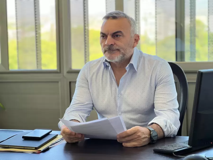 Senador Félix González (PJ - UxP)