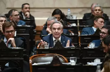 Agost Carreño: "Milei ha tensado más que el kirchnerismo las instituciones democráticas"