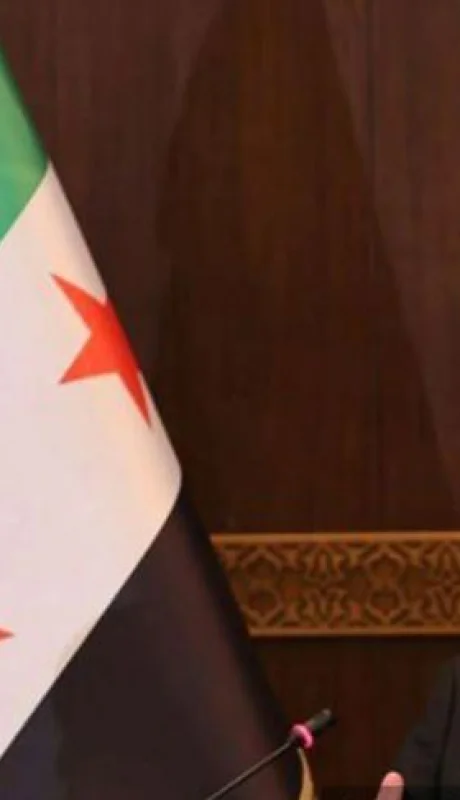 El primer ministro interino quiere mostrar una imagen internacional más perfilada hacia la calma después del derrocamiento.