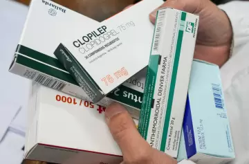 Medicamentos: ni el ministro de Salud y ni el titular del PAMI fueron al Congreso