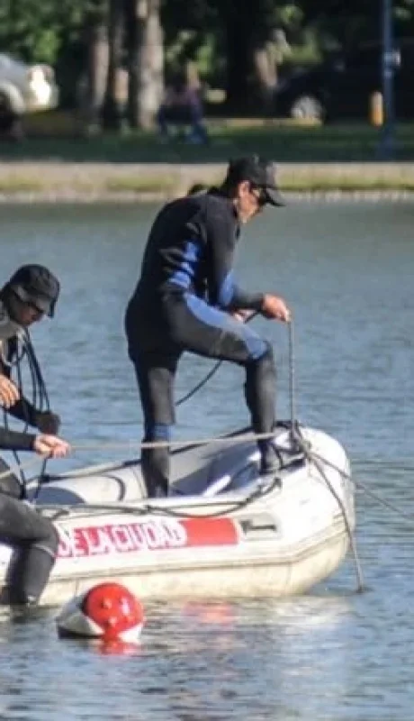 Operativo en los lagos de Palermo.