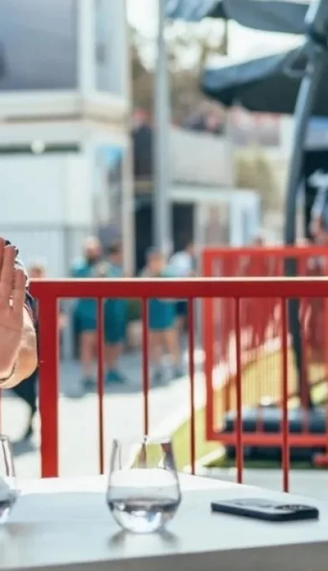 La canción jocosa que le dedicaron a Colapinto