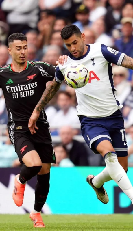 Cuti Romero tuvo palabras fuertes contra la dirigencia de Tottenham