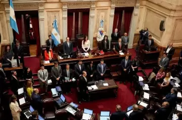 Seis senadores de distintos bloques votaron en contra de la expulsión de Kueider