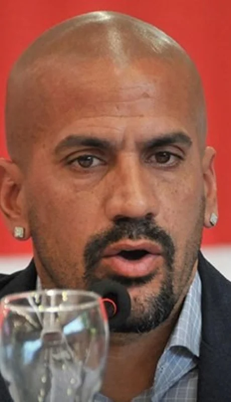 El presidente de Estudiantes y un duro comunicado.