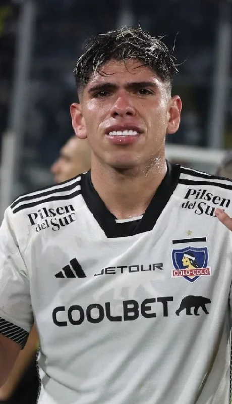 Palacios llega a Boca con grandes expectativas.