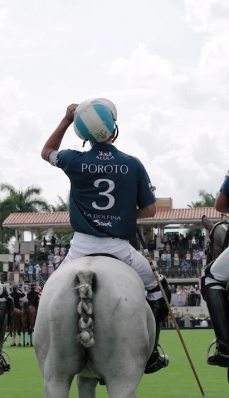 La serie Polo ya está disponible en Netflix.