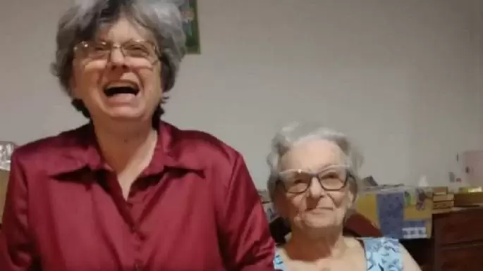 Stella Maris Natalini, de 63 años, y su madre, Lidia Tapia, de 87.
