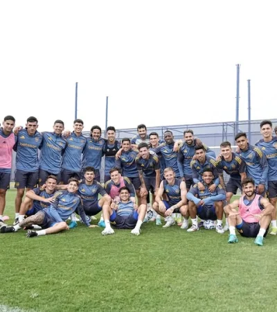 Boca entrenó por última vez en el año.