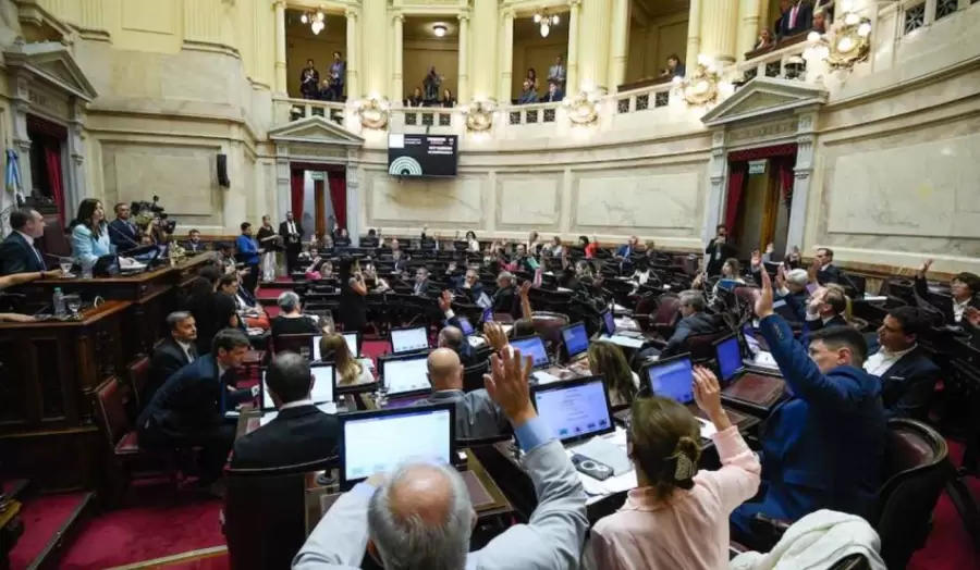 La sesión que presidió Villarruel