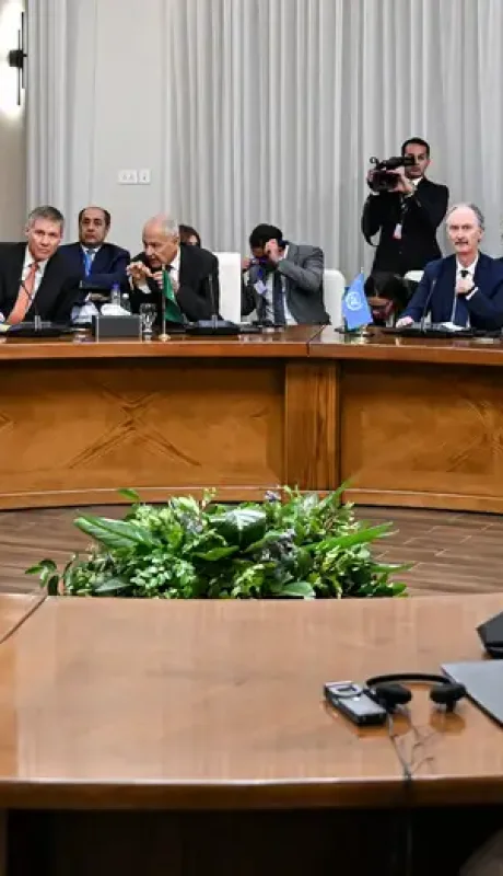 Deliberaciones en la ciudad siria de Akaba