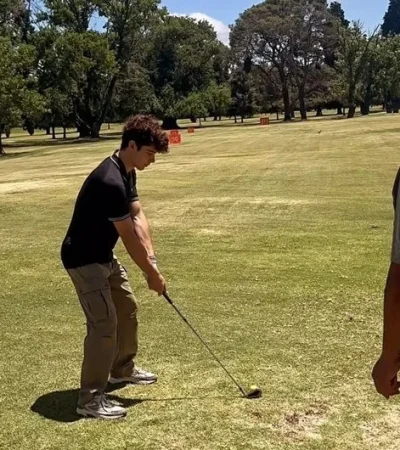 Franco Colapinto llegó a la Argentina y practicó golf