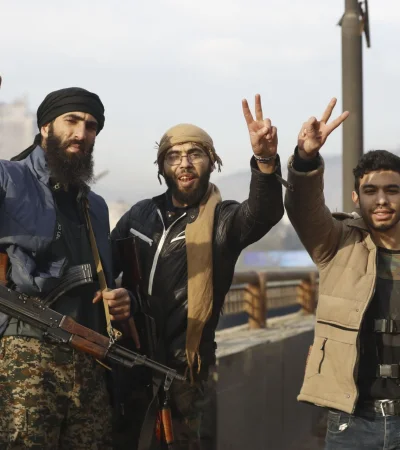 Damasco fue tomada el 8 de diciembre por diversos grupos.