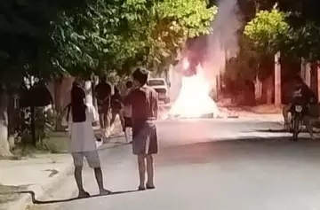 Vecinos intentaron incendiar la casa del presunto femicida de Natalia Vilte