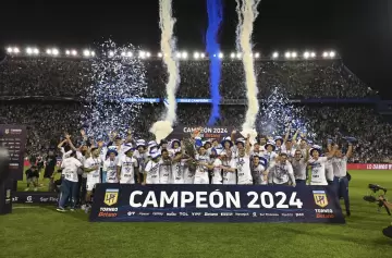 Vélez campeón: Berlanga celebró el título y confirmó que Chilavert motivó al plantel en la previa