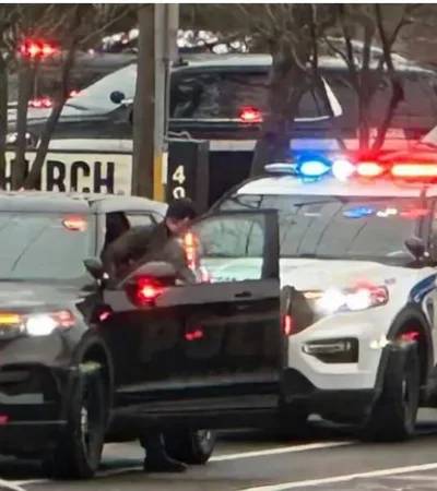 Este año se han contabilizado, hasta ahora, 322 tiroteos escolares en Estados Unidos.