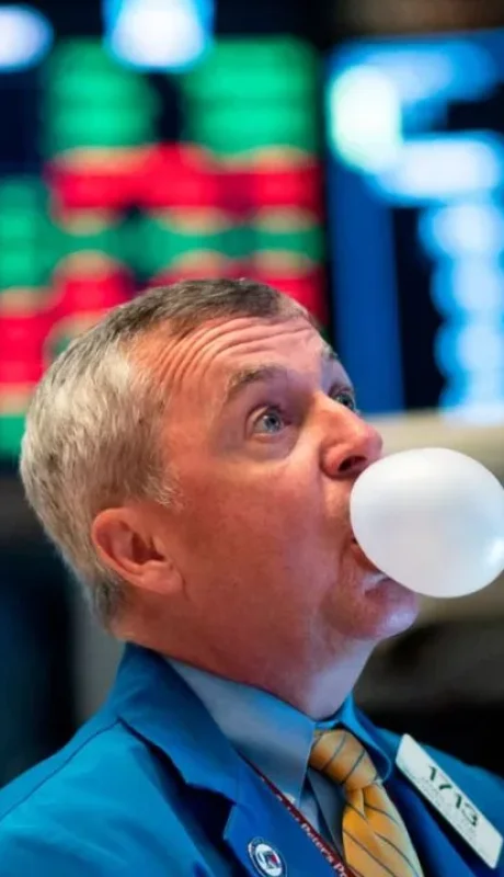 En busca de las ansiadas inversiones sigue acompañando el temido Riesgo País.