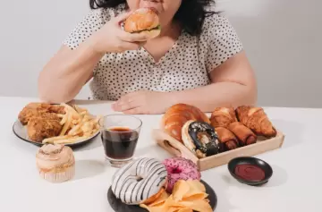 Las mujeres están más expuestas a los trastornos alimentarios