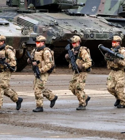 Alemania está asumiendo el rol de ser el principal muro militar frente a Rusia.