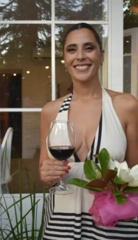 En 2020, Belén Domizio padeció mielitis transversa, una inflamación de la médula que la paralizó en forma total.