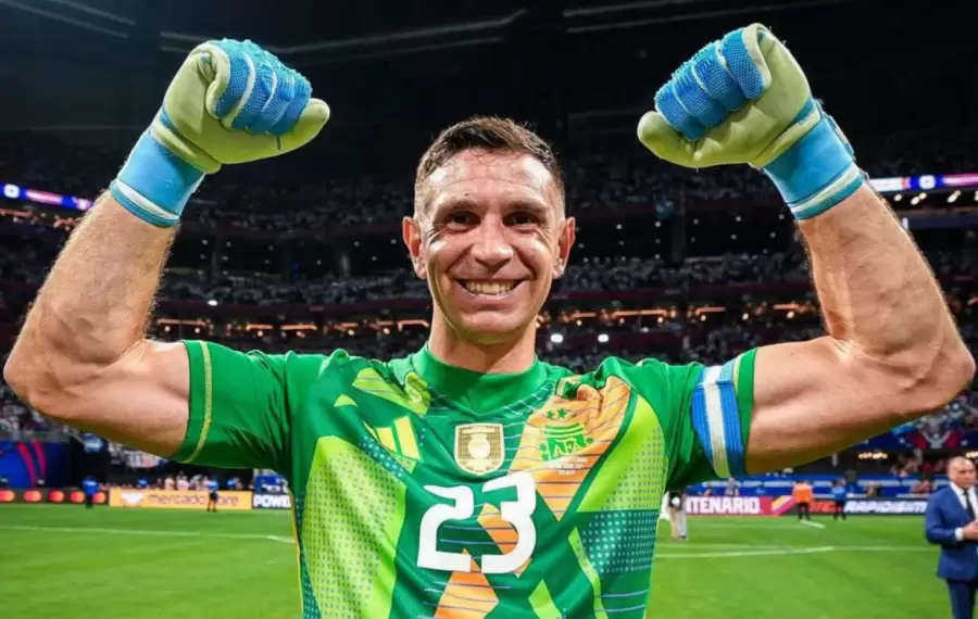 ¡No te vayas, Dibu!