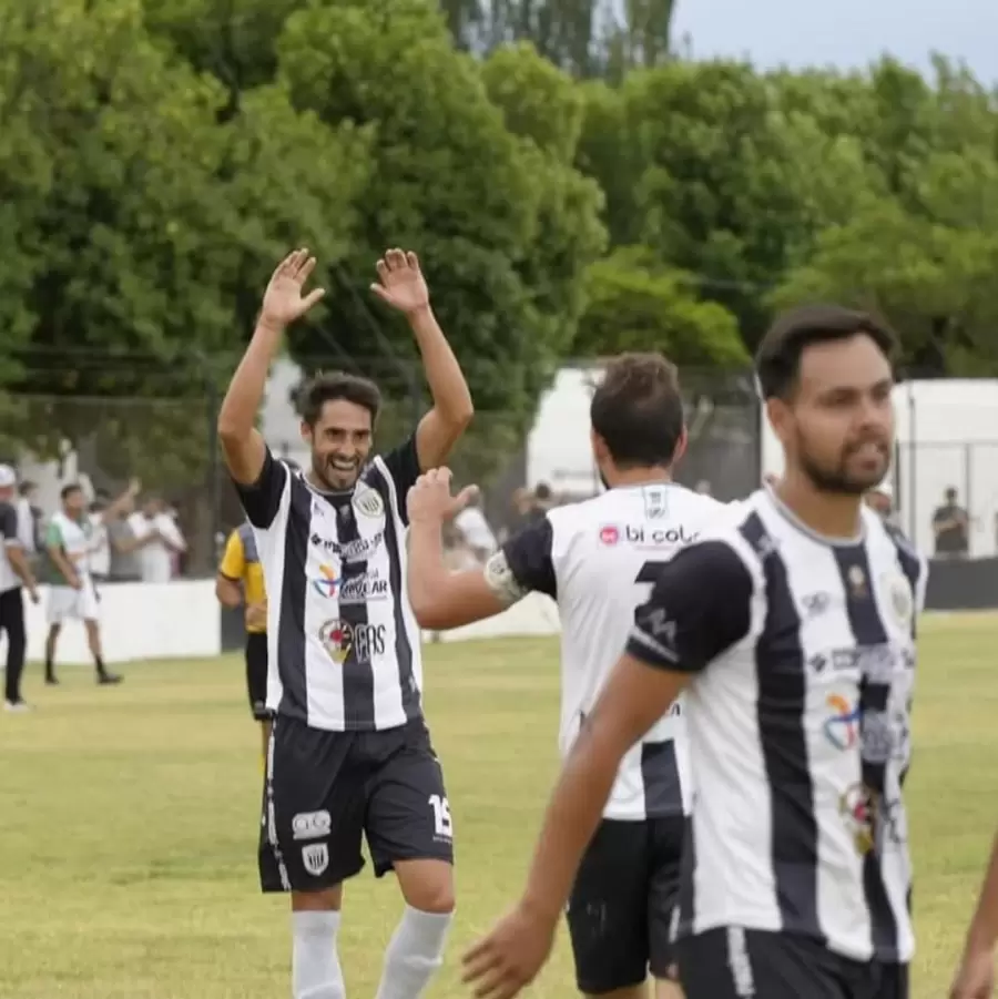 Pacífico de Alvear derrotó a su vecino Ferro